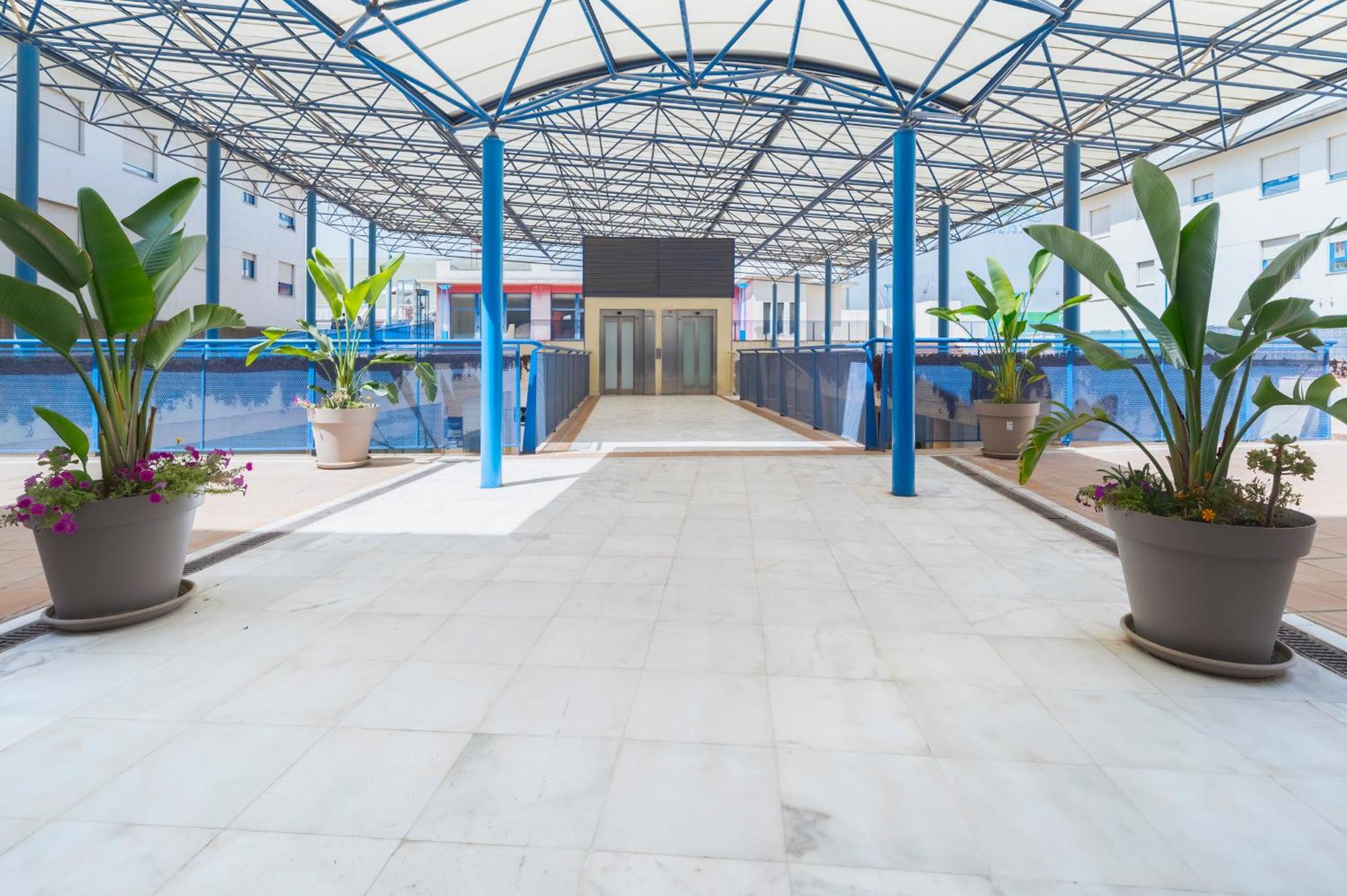 Aticos Lux Sevilla Piscina Parking