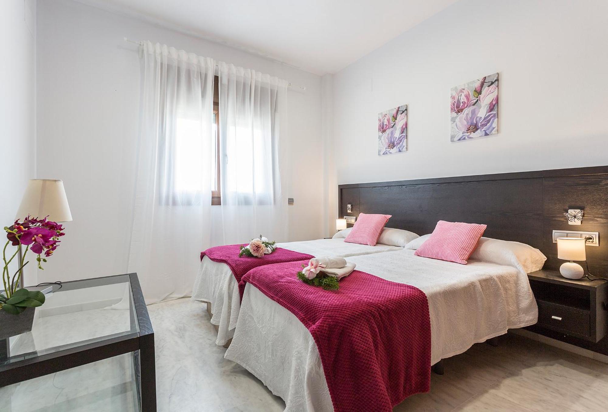 Aticos Lux Sevilla Piscina Parking *