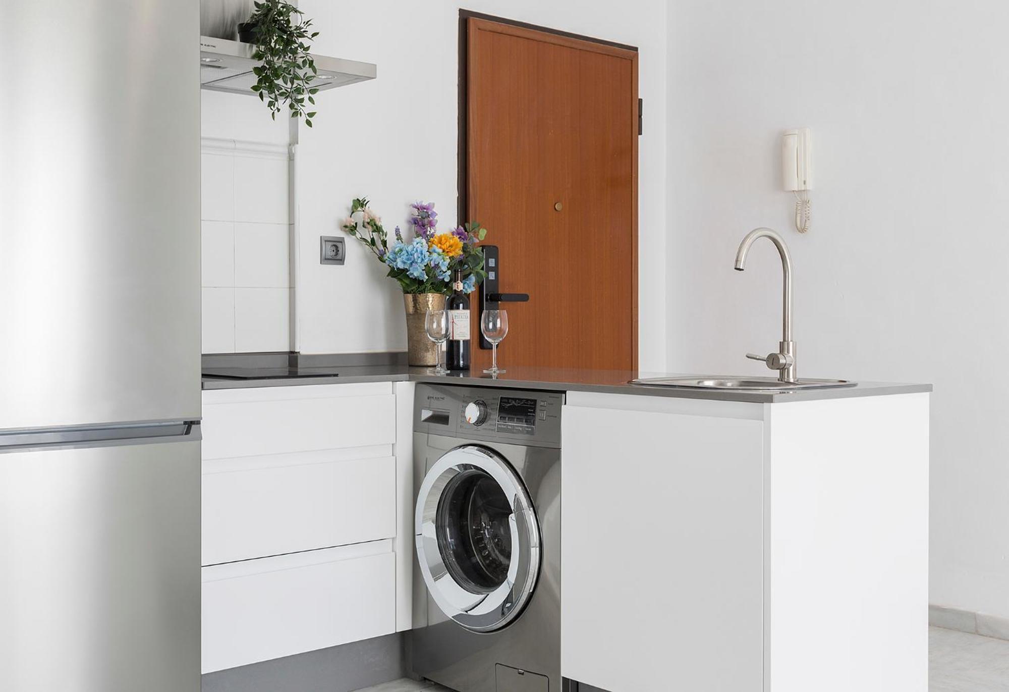 Aticos Lux Sevilla Piscina Parking Apartment *